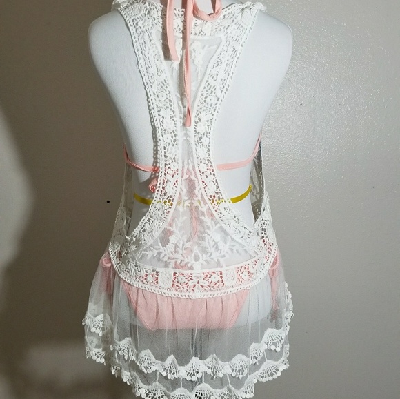Sexy Lace Crochet Cover-Up - Picture 6 of 7